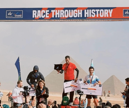 winners of pyramids half marathon on the podium