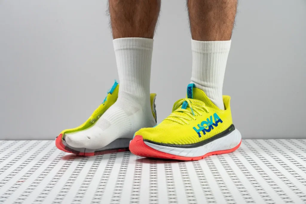 أحذية جري ماراثونية Hoka One One’s Carbon X 3