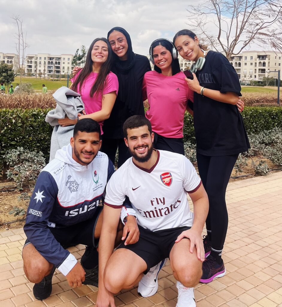 young people taking a group picture